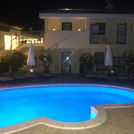 Elicriso Bed & Breakfast