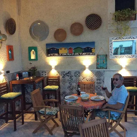 Elicriso Couette-café Rasopasno